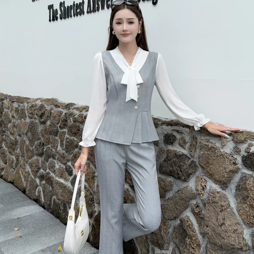 女式秋季新款拼接款两件套裤上市