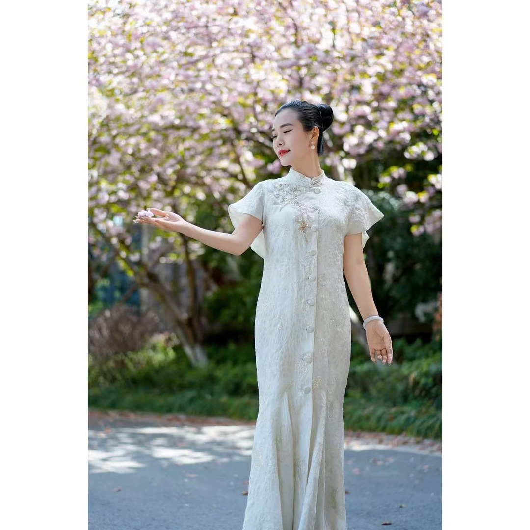 亦姗｜连衣裙新中式国风设计师款修身显瘦新款夏季气质高定连衣裙