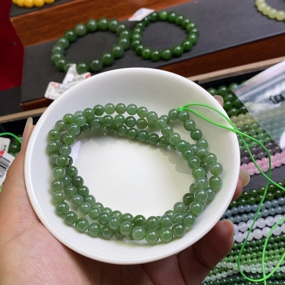 和田玉（碧玉）未镶嵌颈饰