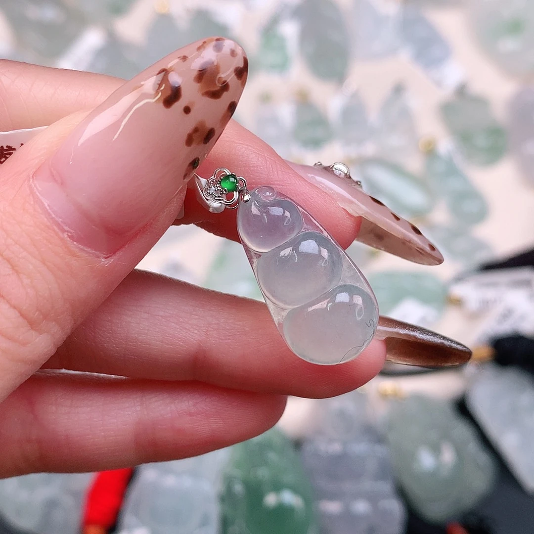 翡翠颈饰18K金镶嵌冰豆29.5、23.6、12.5、4.7