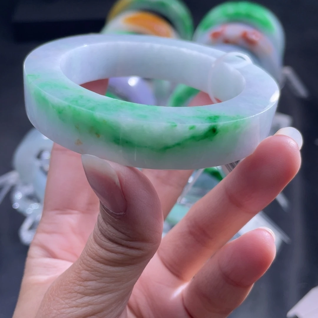 定制翡翠未镶嵌正圈