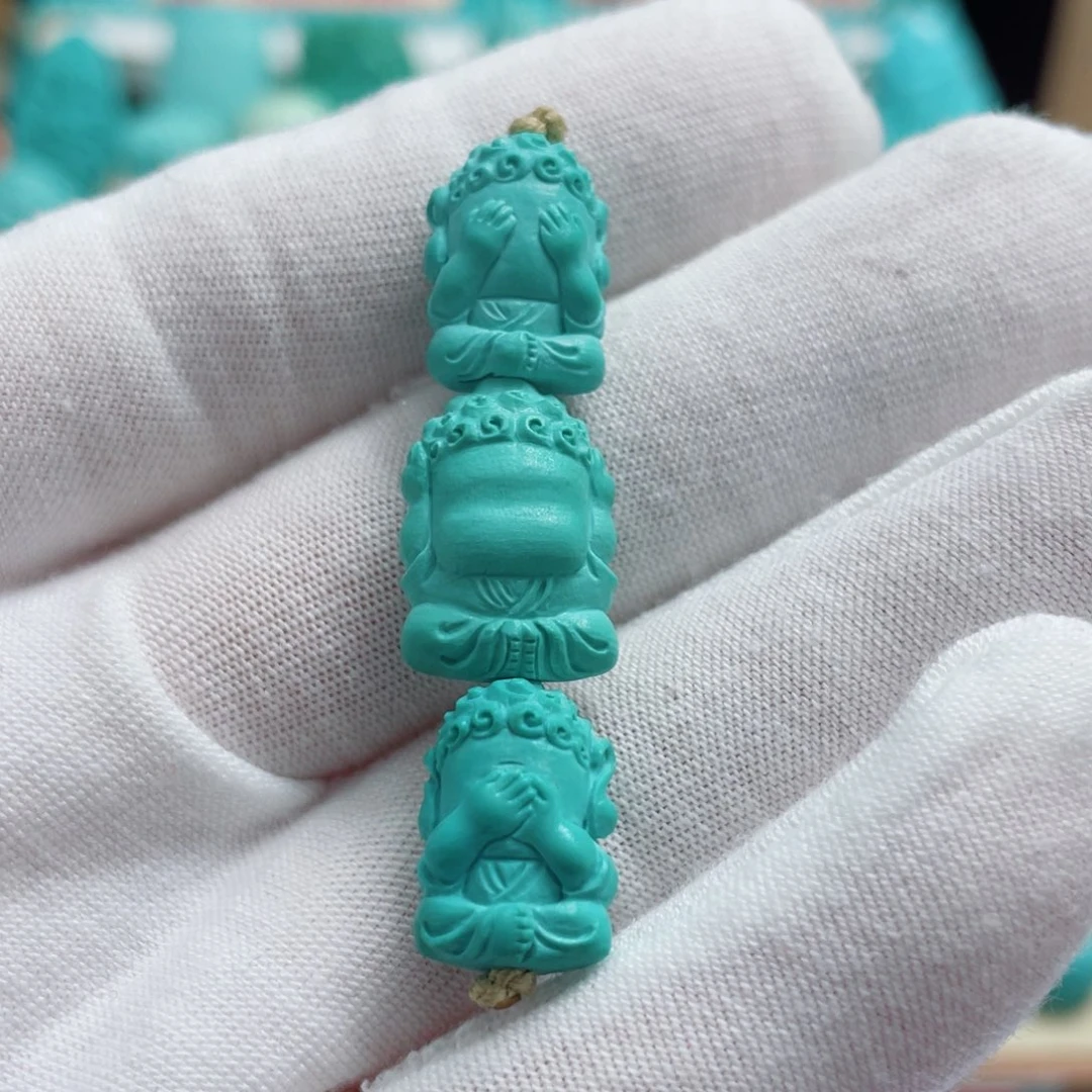 绿松石未镶嵌珠宝奇石