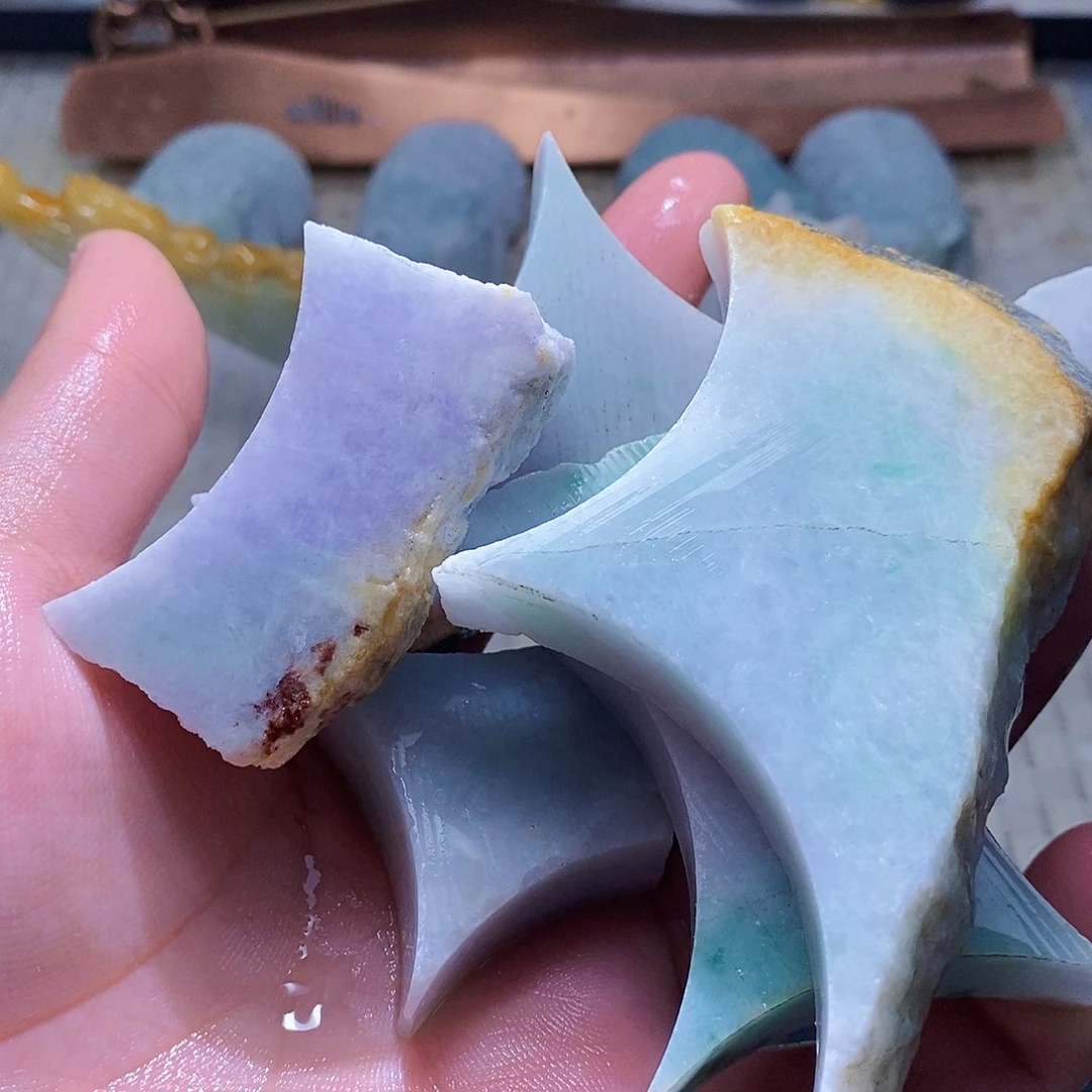 翡翠未镶嵌颈饰556