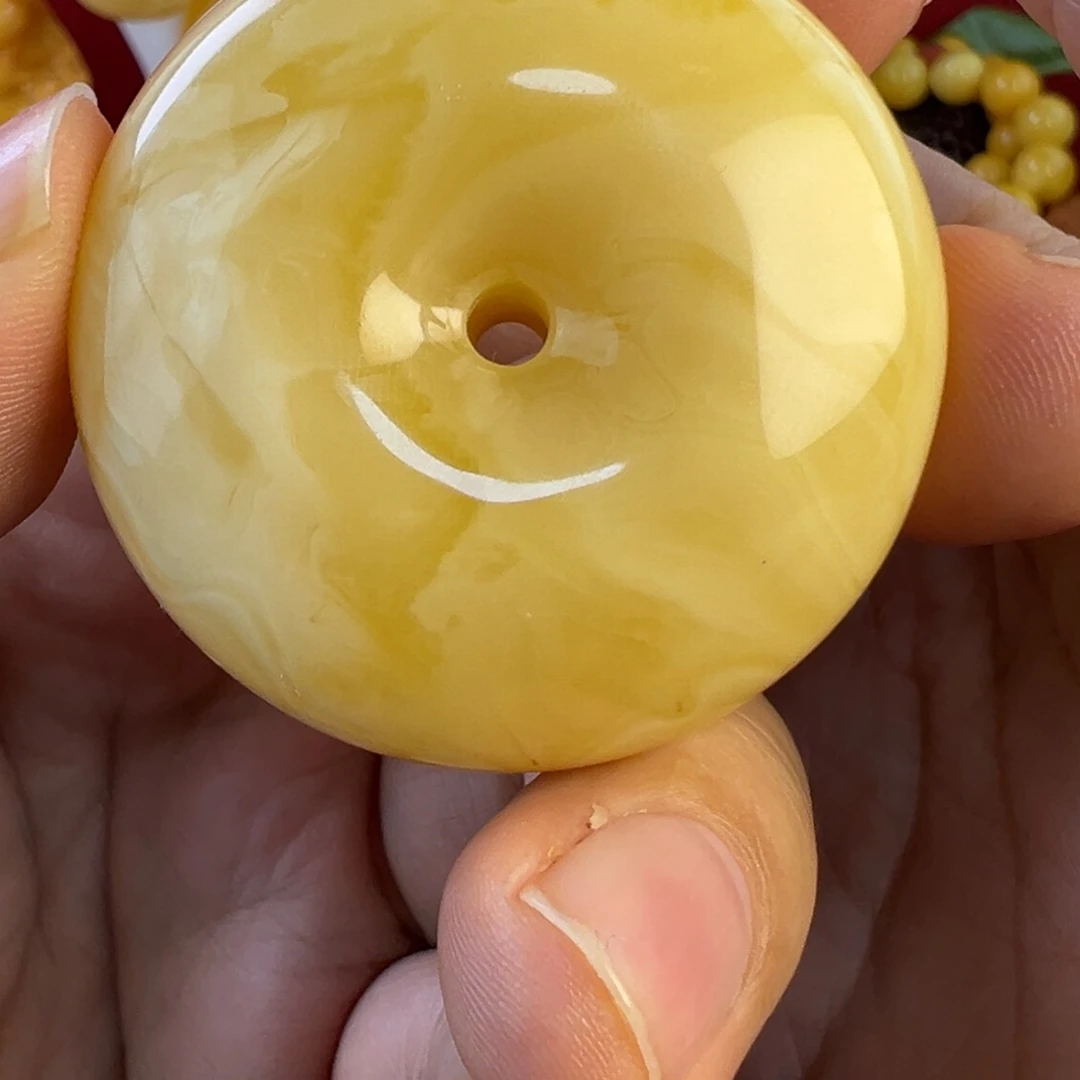 蜜蜡吊坠(不含链)未镶嵌葱*葱