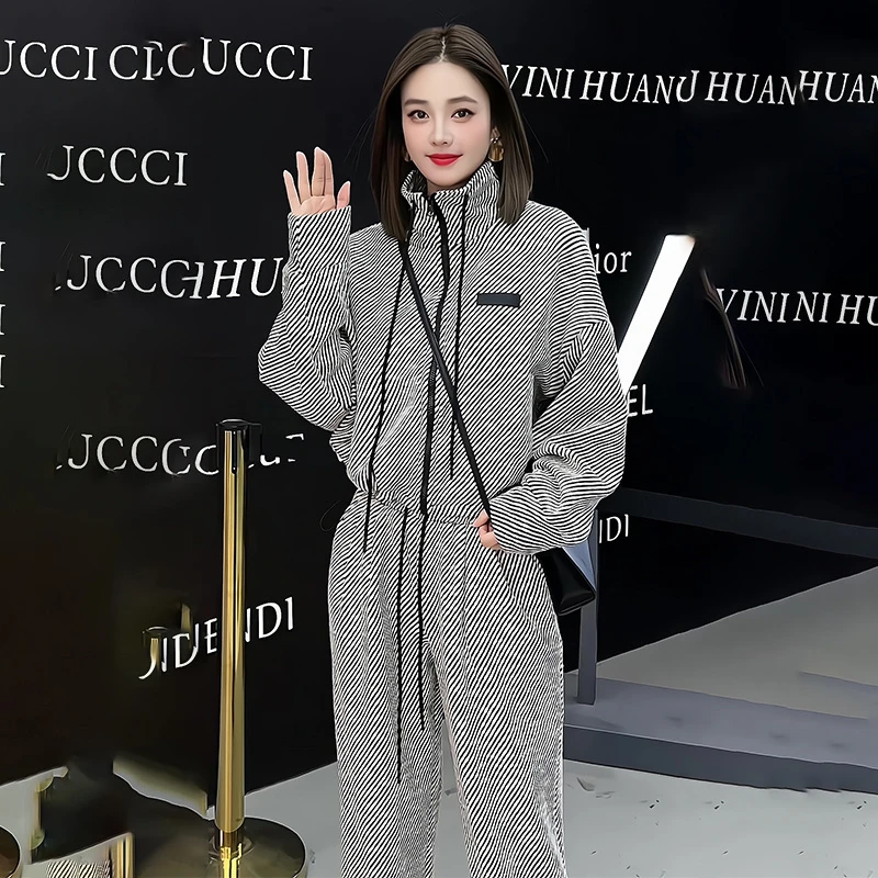 外套春秋装搭配一套裤子高级感运动套装女条纹卫衣独特两件套潮