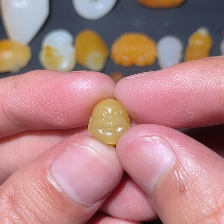 过***刀颈饰未镶嵌和田玉
