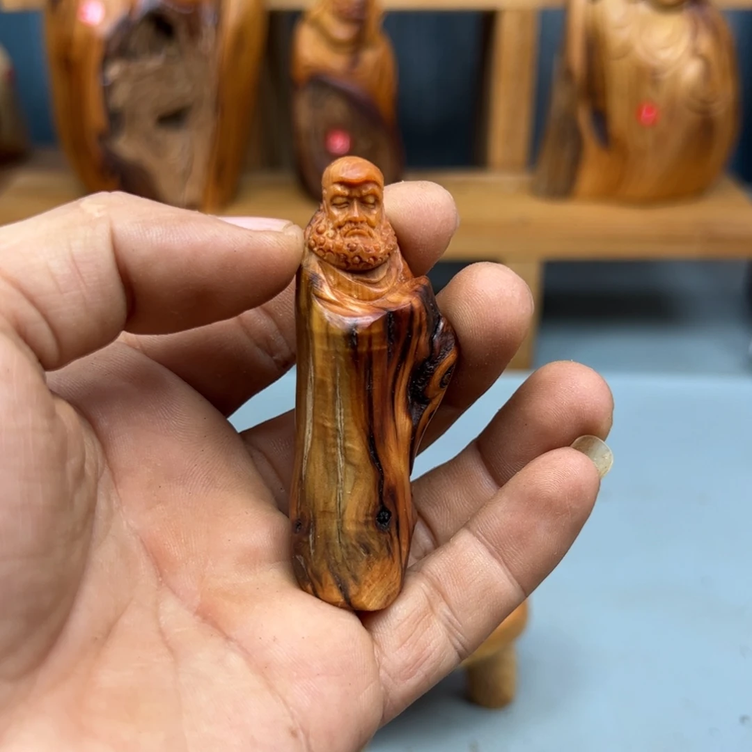 傍***者木崖柏木摆件手把件