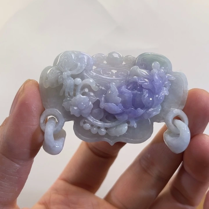 翡翠吊坠(赠链)未镶嵌代编织