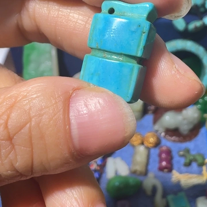 用***8玛瑙/玉髓合金颈饰