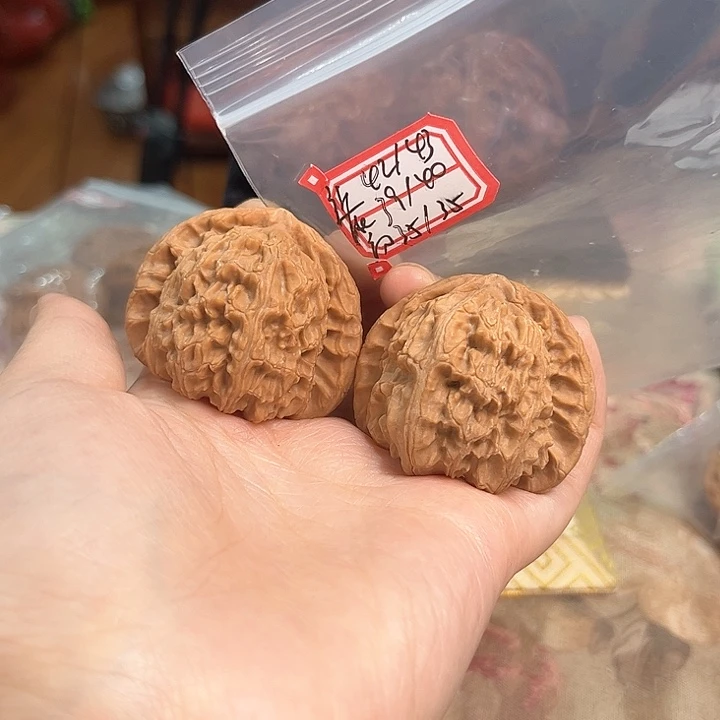 把件文玩核桃白狮子
