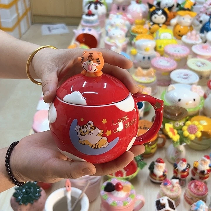 摆件陶瓷等行业的产品出口到世界