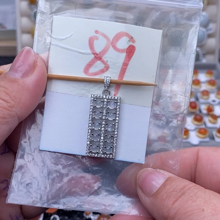 未镶嵌戒指翡翠缅甸