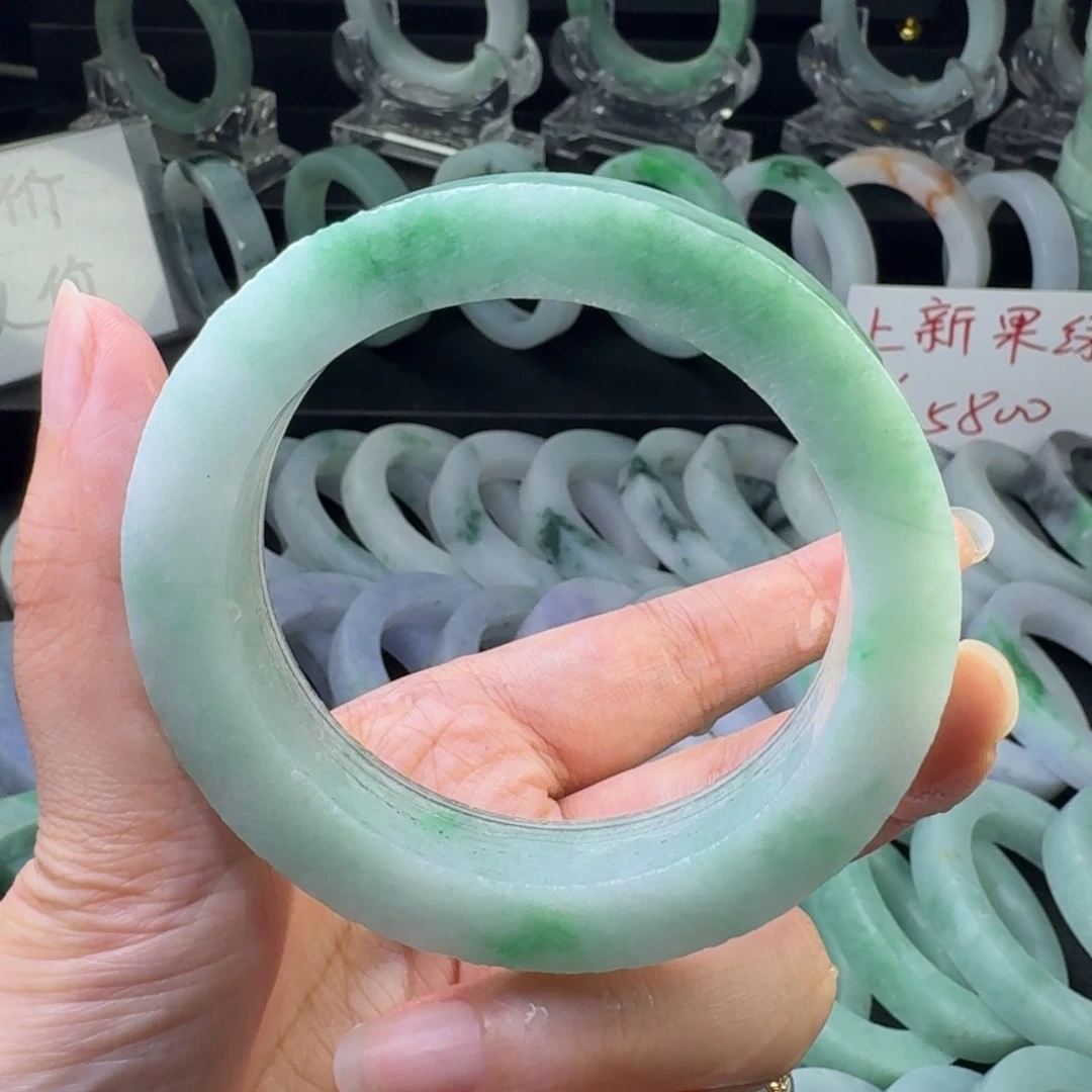 未镶嵌翡翠定制翡翠