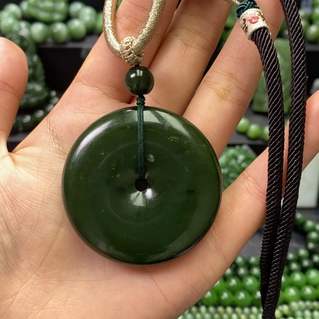 和田玉未镶嵌珠宝奇石