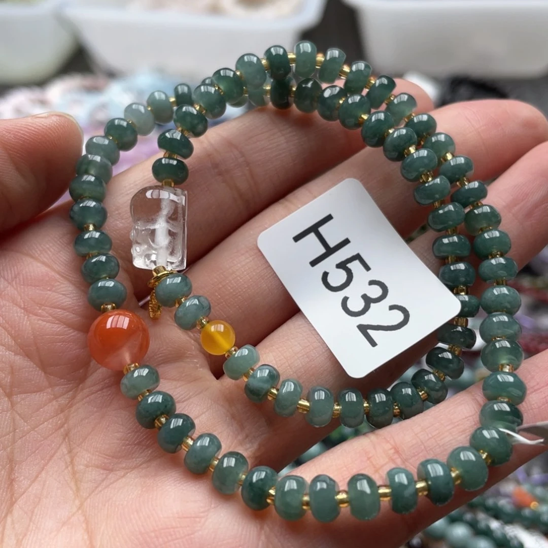 未镶嵌手链翡翠多样性