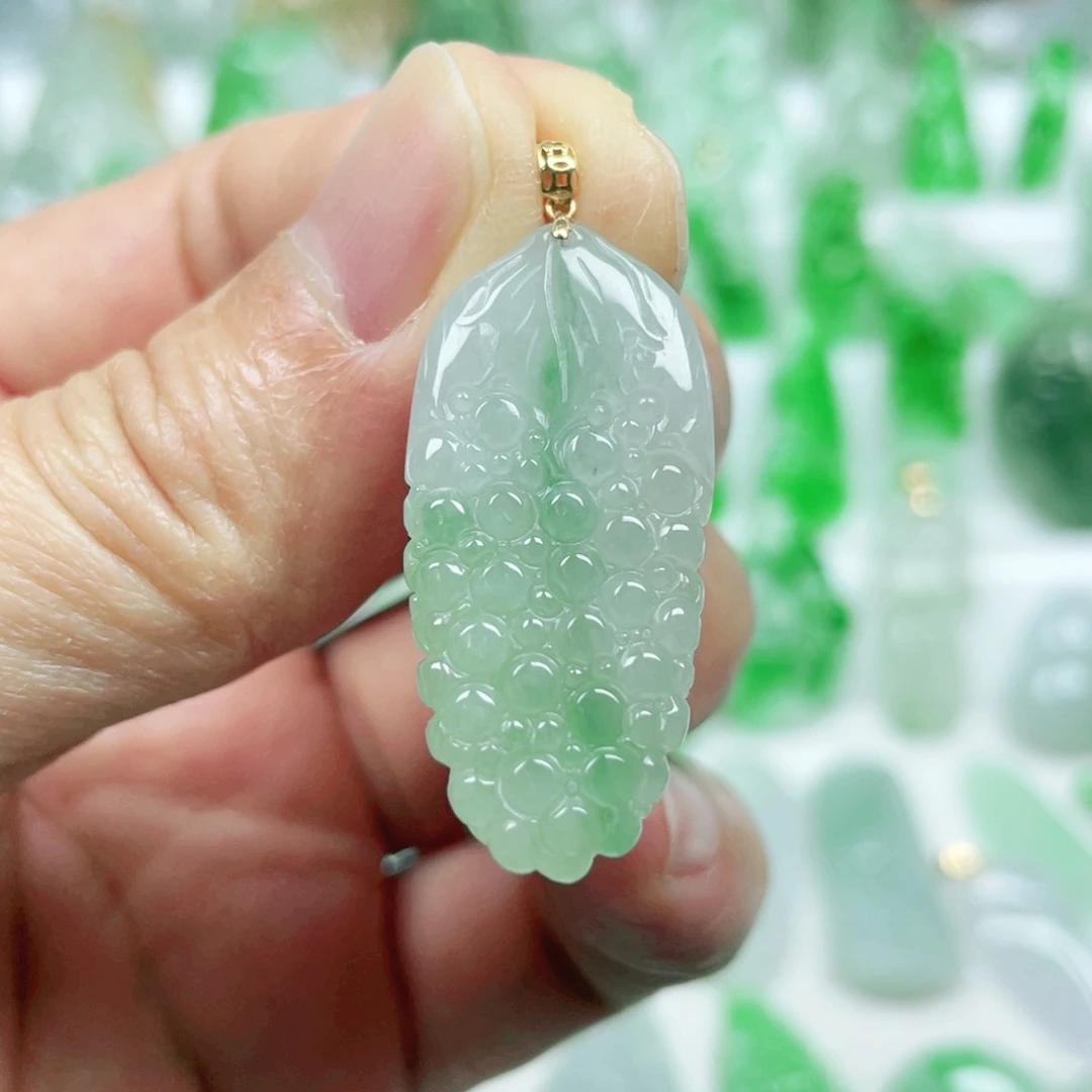 翡翠18K金镶嵌吊坠(不含链)