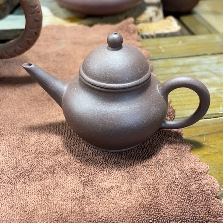 紫砂茶壶紫砂壶等文物古迹