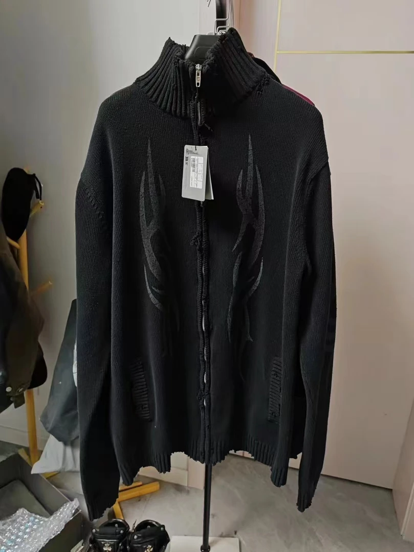 全新未使用 Balenciaga/巴黎世家 XS码  24秀款 y2k龙纹针织外套