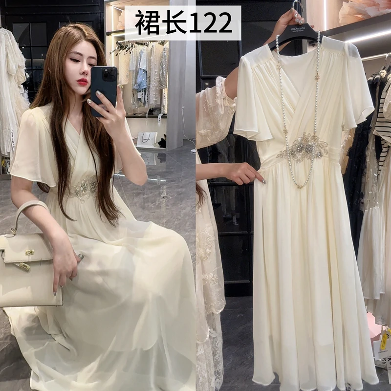 【珍妮旅途】62671飞飞袖重工花朵收腰V领连衣裙