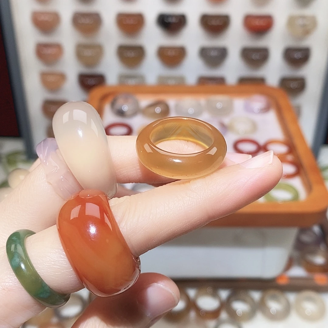 这***生玛瑙/玉髓未镶嵌戒指港15