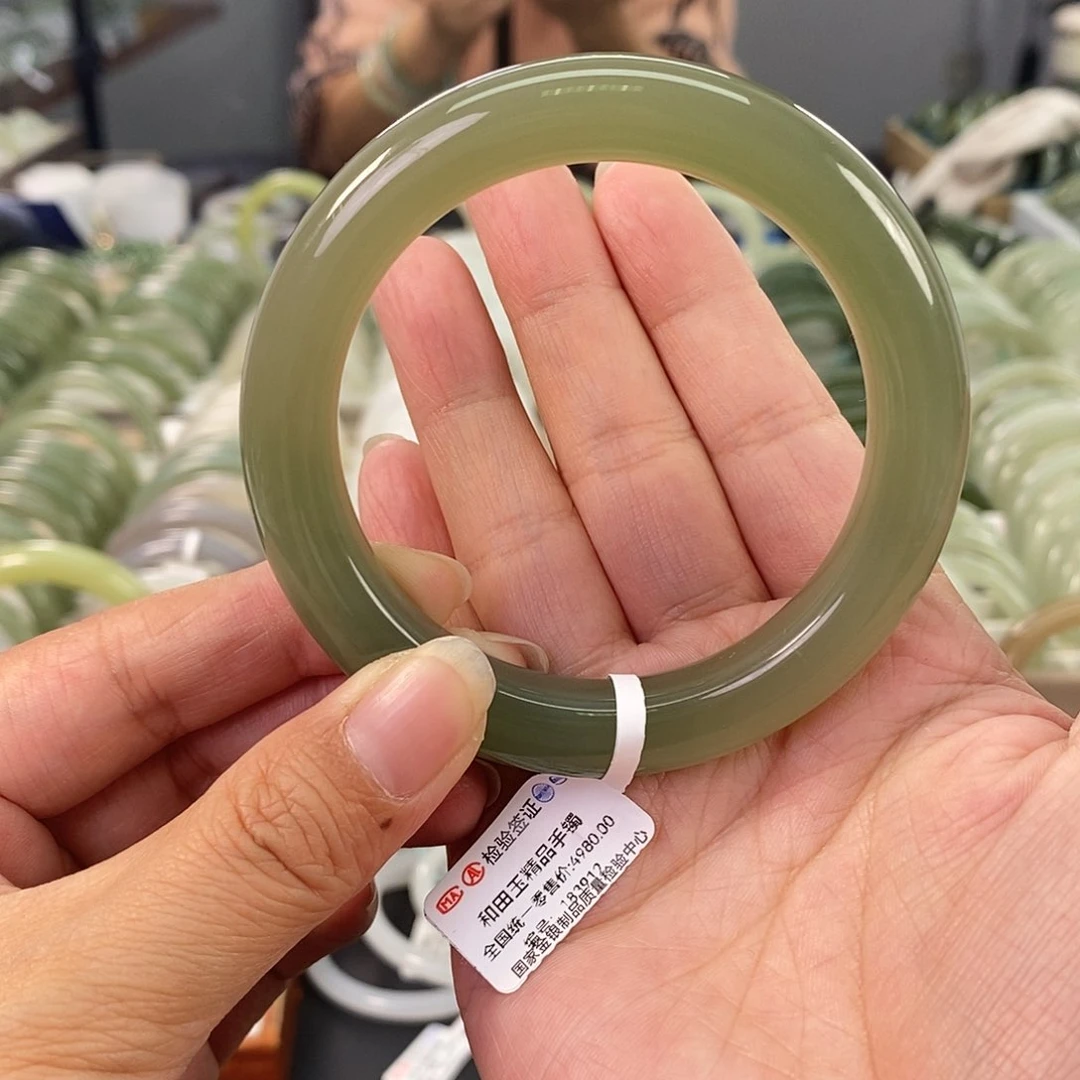 和田玉和田玉手镯57.58未镶嵌