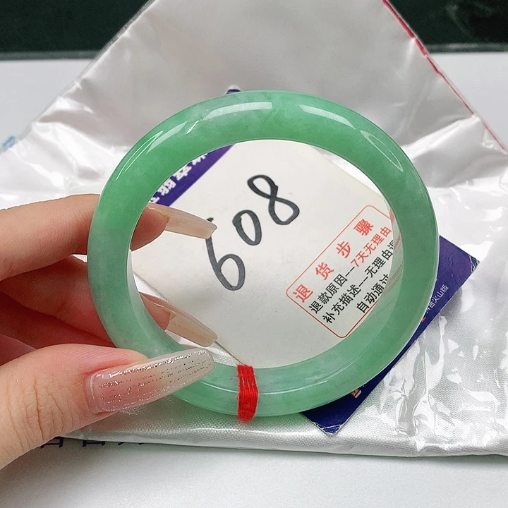未镶嵌手镯翡翠翡翠手镯