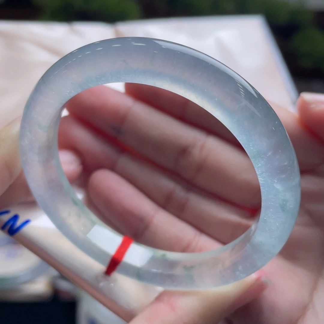 翡翠未镶嵌手镯50.4玻璃钢条