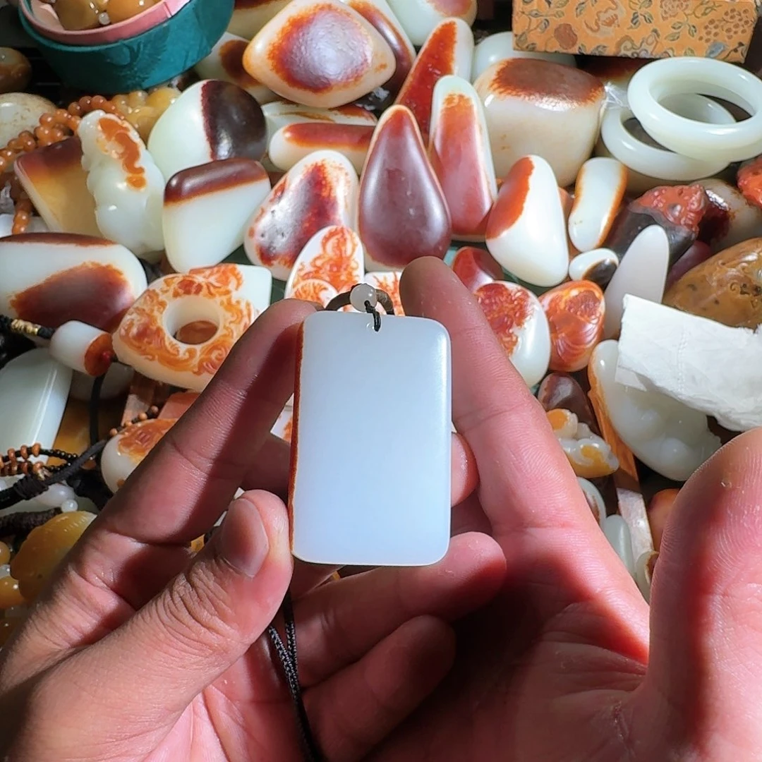 和田玉挂件未镶嵌7