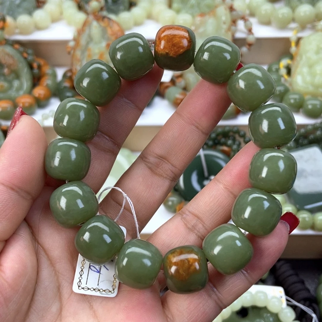透闪石质玉手串未镶嵌