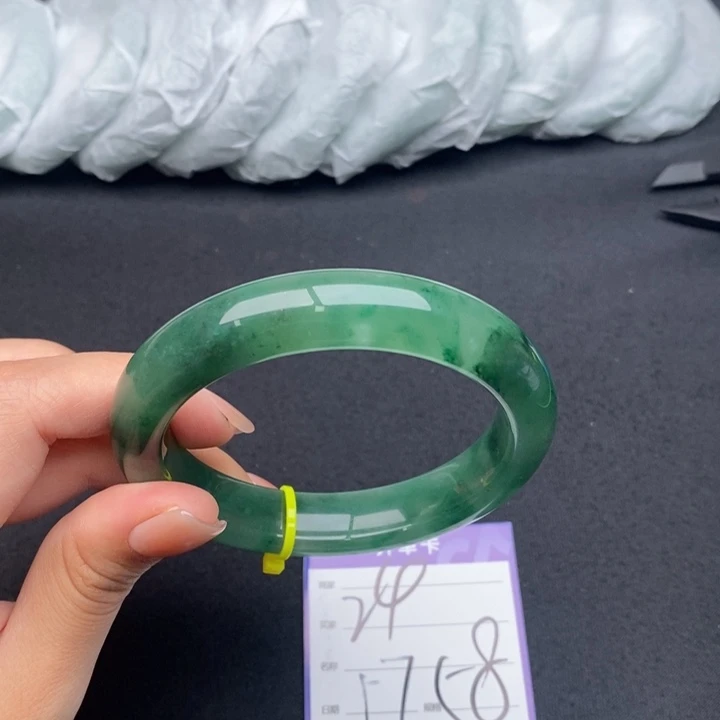 竹牌天然A货非洲翠手镯24