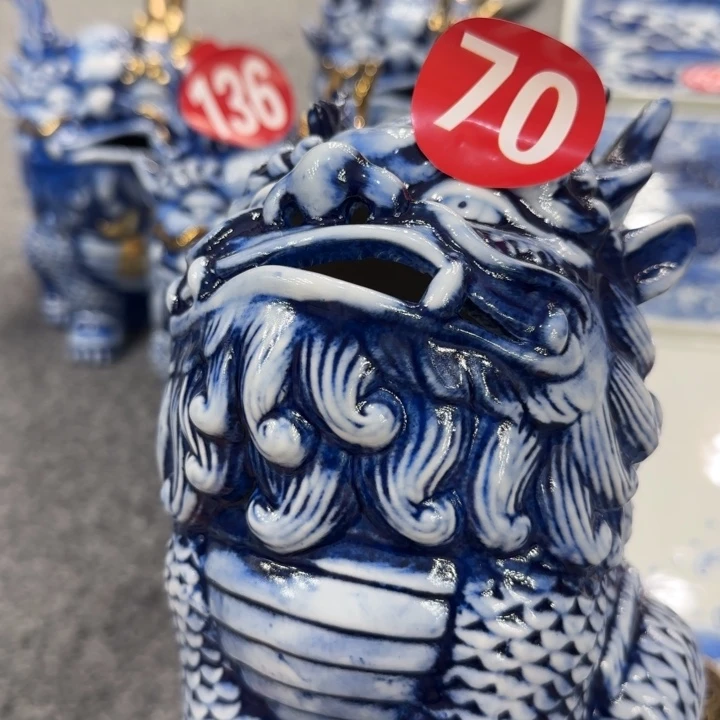 【闪购商品】岷****球景德镇手工手绘陶瓷