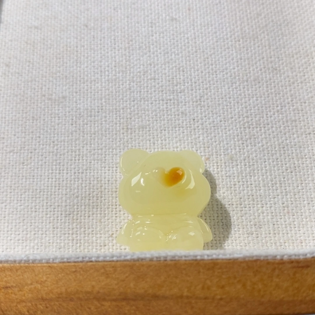 y***j蜜蜡未镶嵌裸石定制