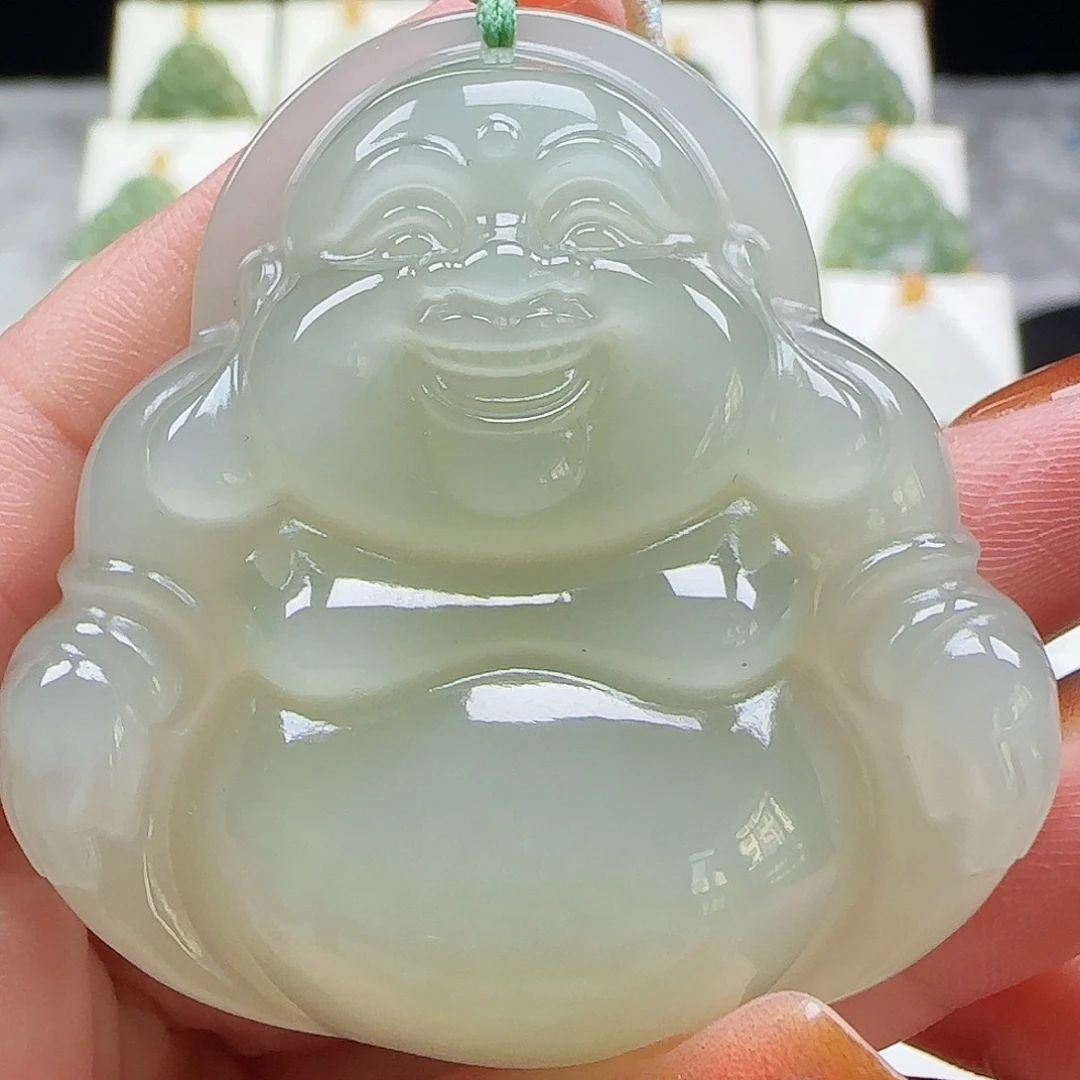 和田玉未镶嵌吊坠(赠链)