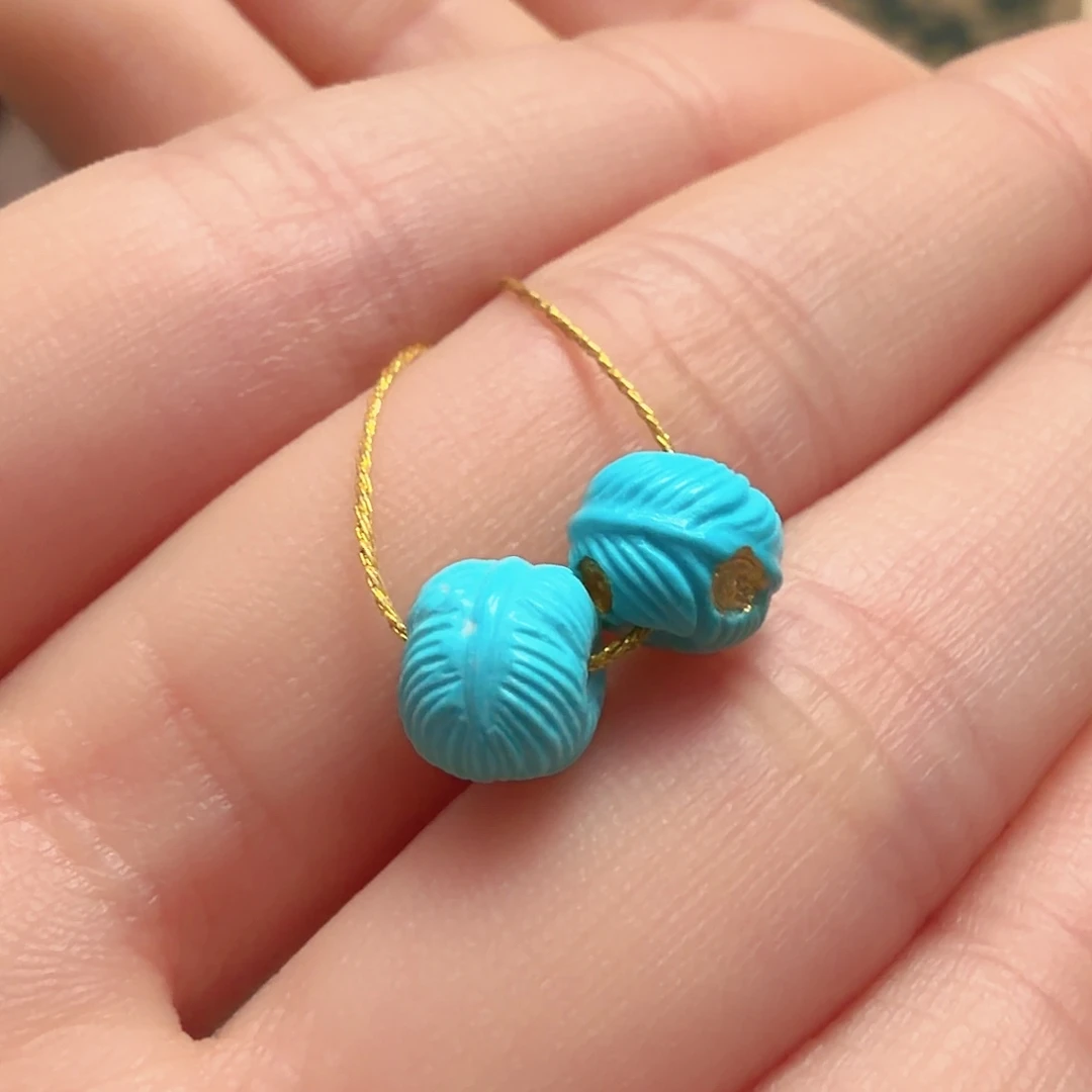 绿松石未镶嵌颈饰