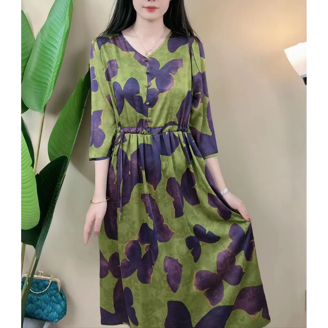 011透气裙子妈妈装高贵新款紫蝴蝶洋气收腰气质碎花