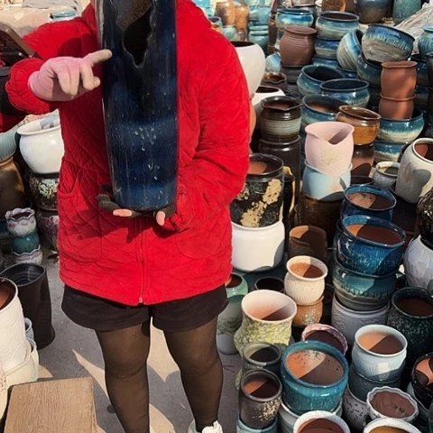 口14高42瑕疵一个盆子。