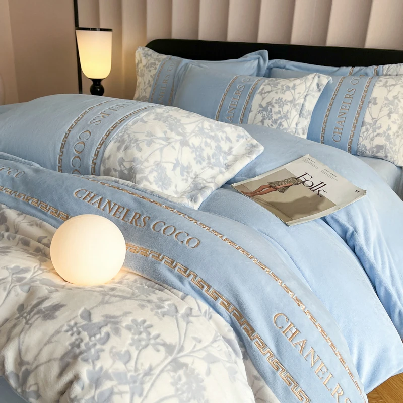 轻奢高级感加厚冬季牛奶绒四件套2025新款珊瑚毛绒被套法兰绒床单