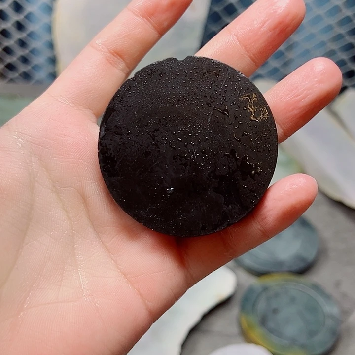 翡翠未镶嵌颈饰玉石