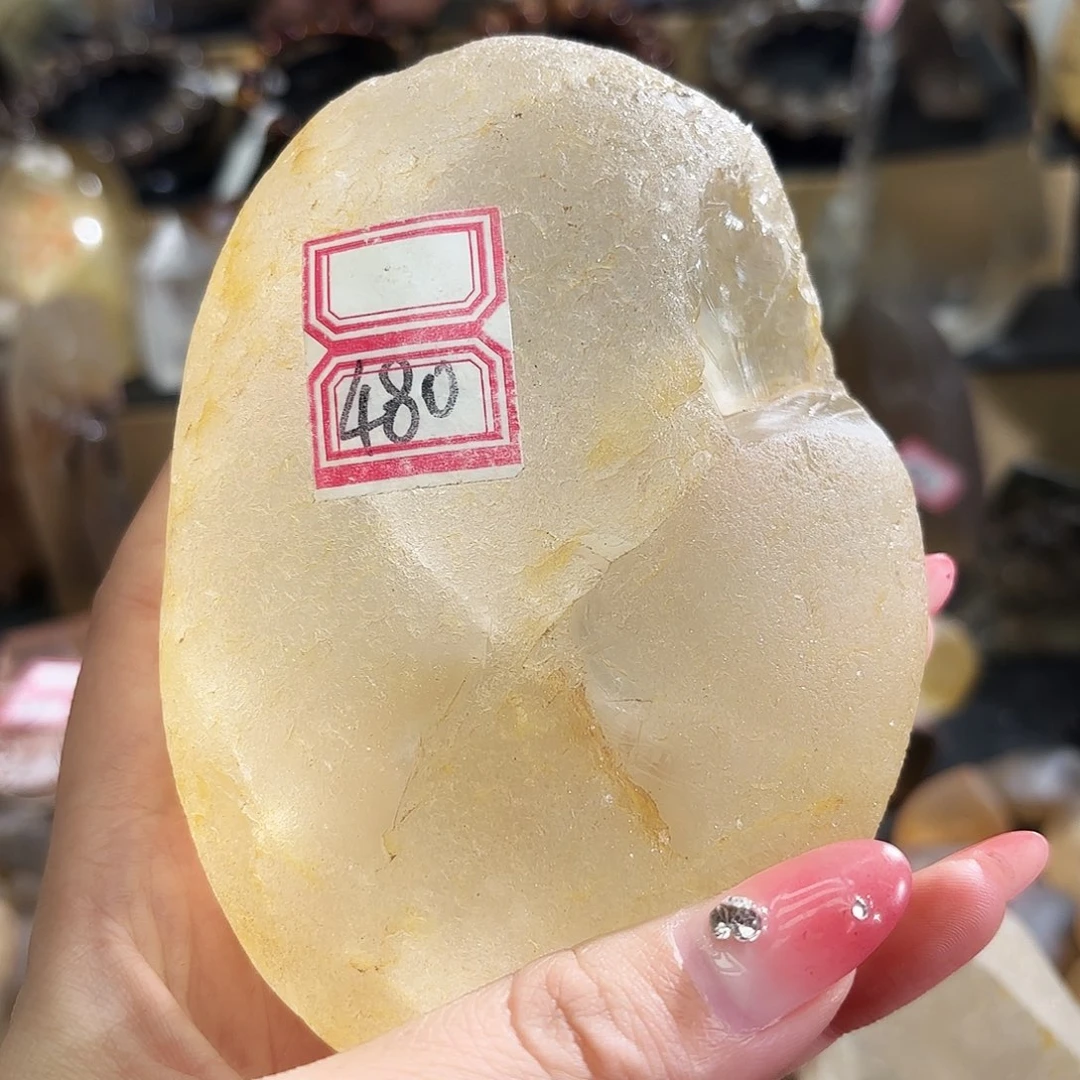 车挂未镶嵌水晶原石