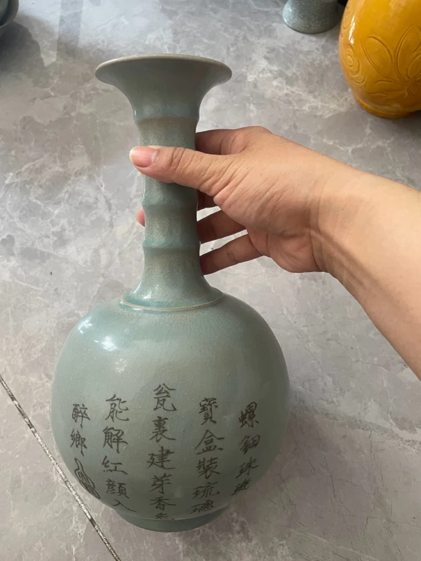 五大名窑之一汝窑赏瓶