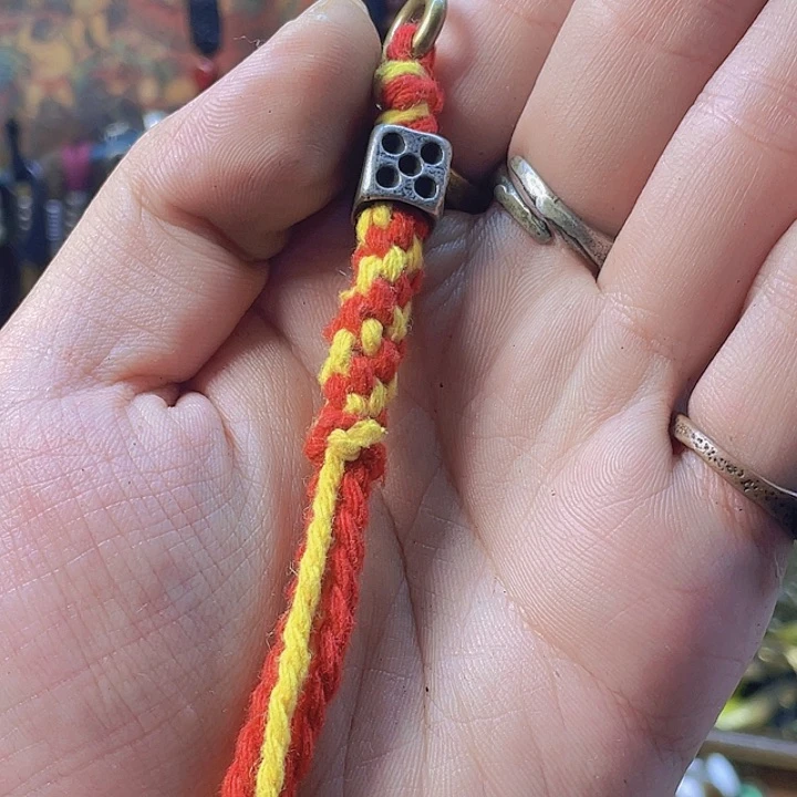 策挂一套设计款式，现在已经