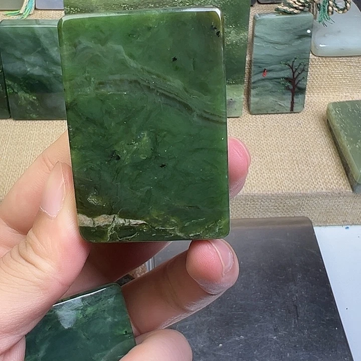 和田玉（碧玉）未镶嵌珠宝半成品