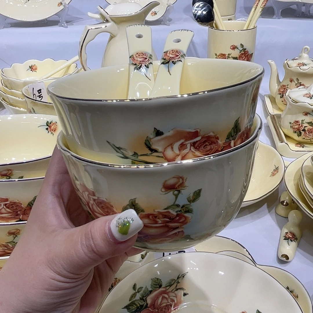 瓷2碗2勺陶瓷餐具家用