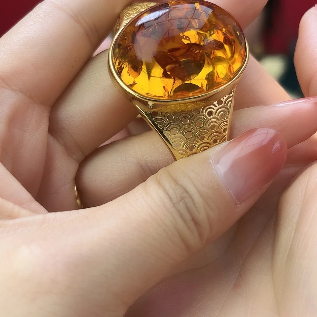 琥珀颈饰未镶嵌手镯