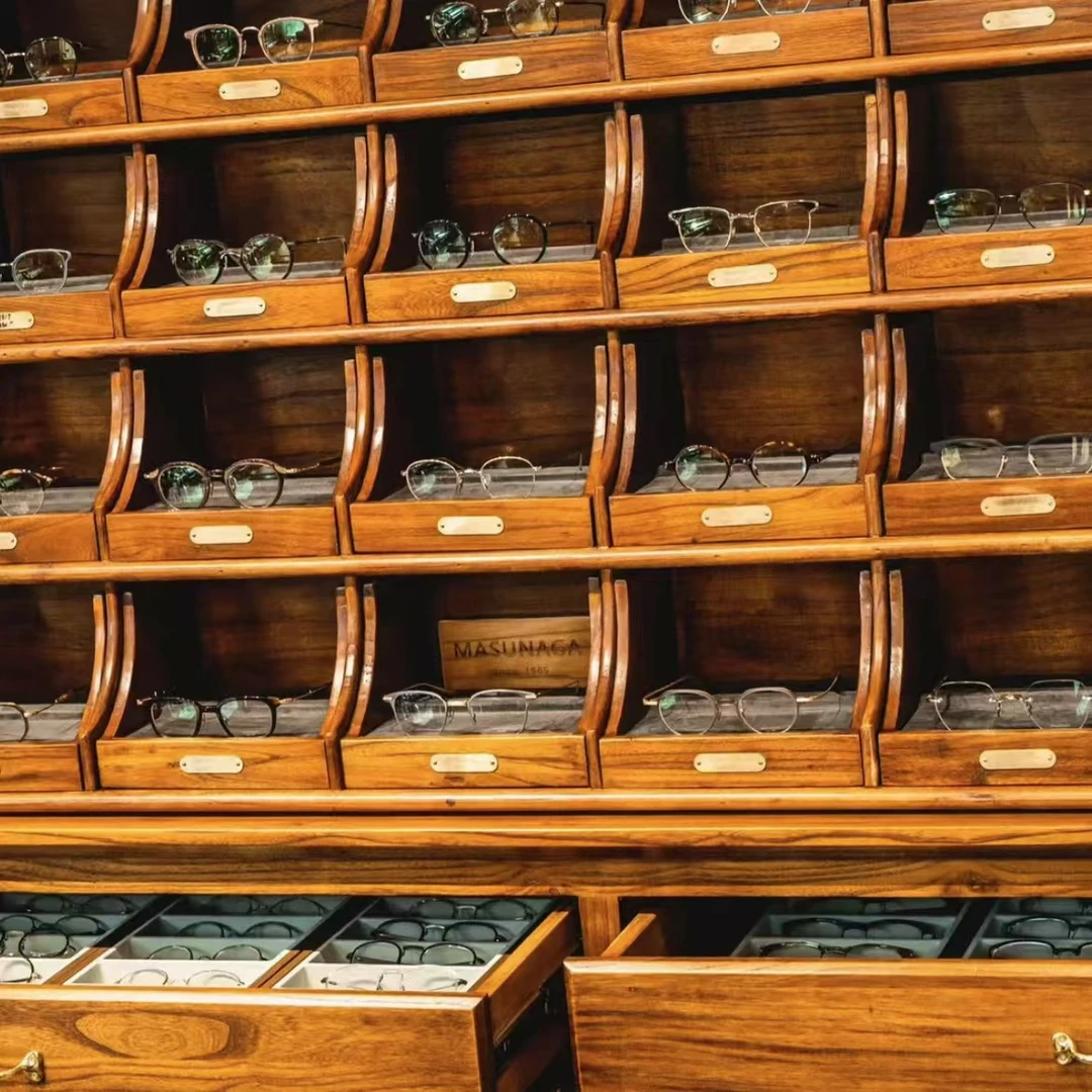 纯钛无框＋1.61防蓝光镜片具体度数告诉客服