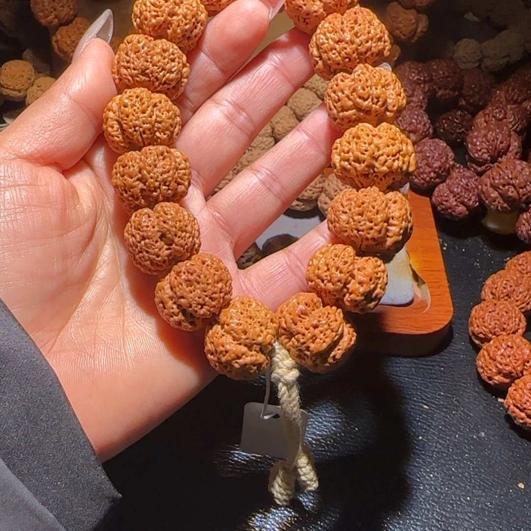 金刚菩提吊坠22深沟梅花