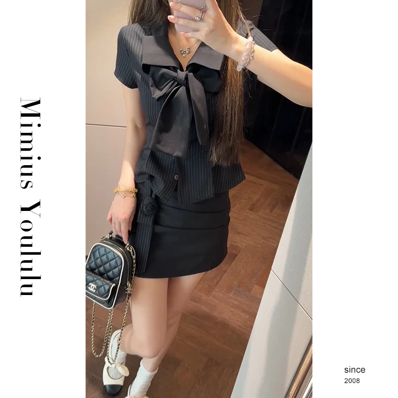 【mimius】P 艺术系条纹学院风蝴蝶结衬衫+立体玫瑰裙裤 G04497
