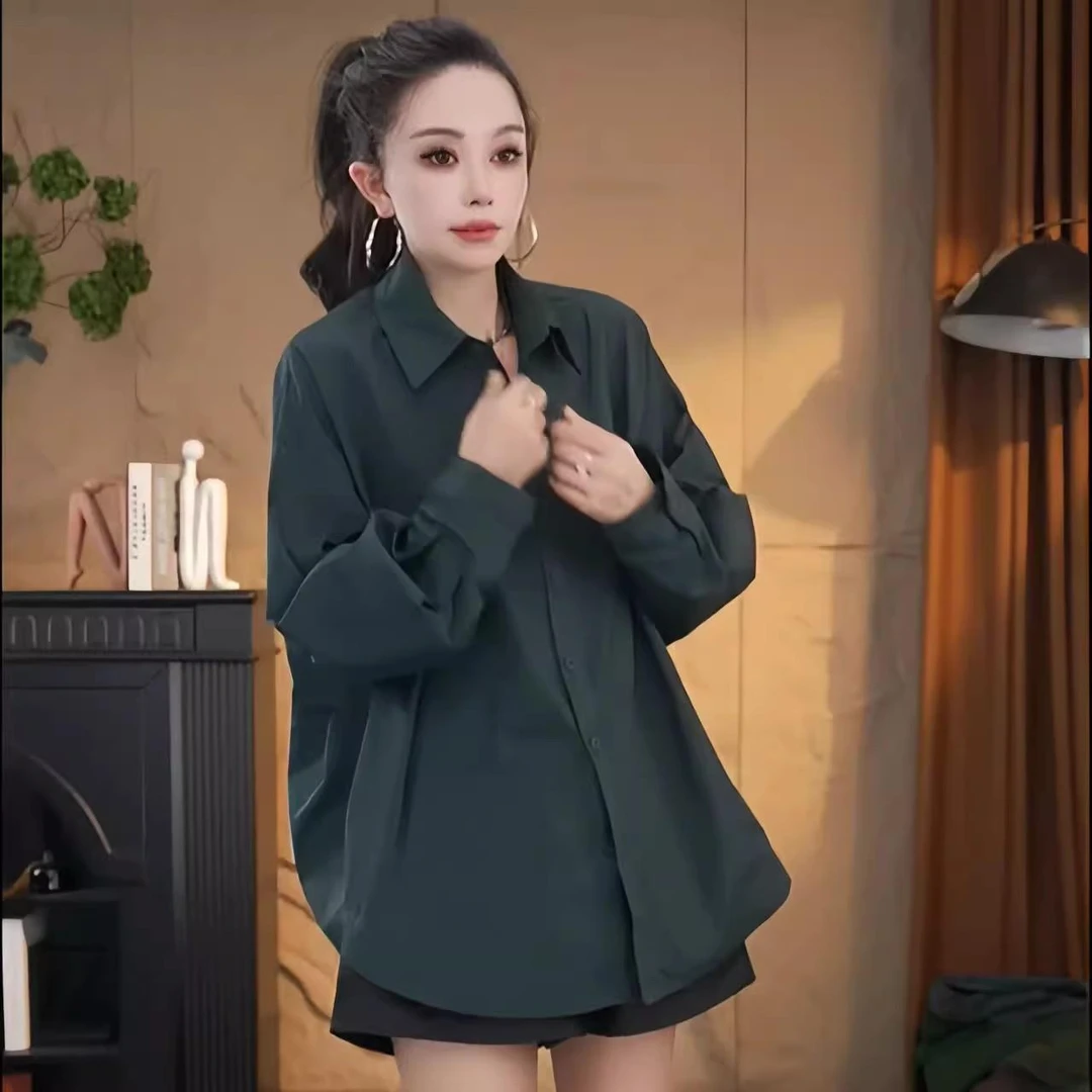 复古显白墨绿色长袖衬衫女春秋新款韩版氛围感宽松百搭叠穿衬衣潮