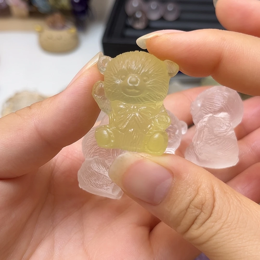 未镶嵌颈饰紫晶洋***?黄水熊45