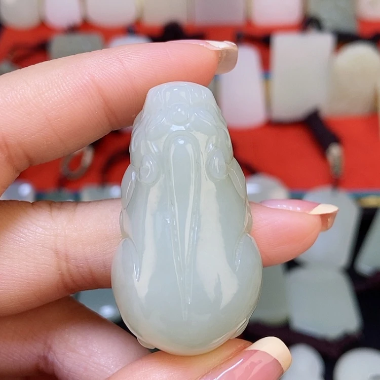 【闪购商品】颈饰未镶嵌和田玉